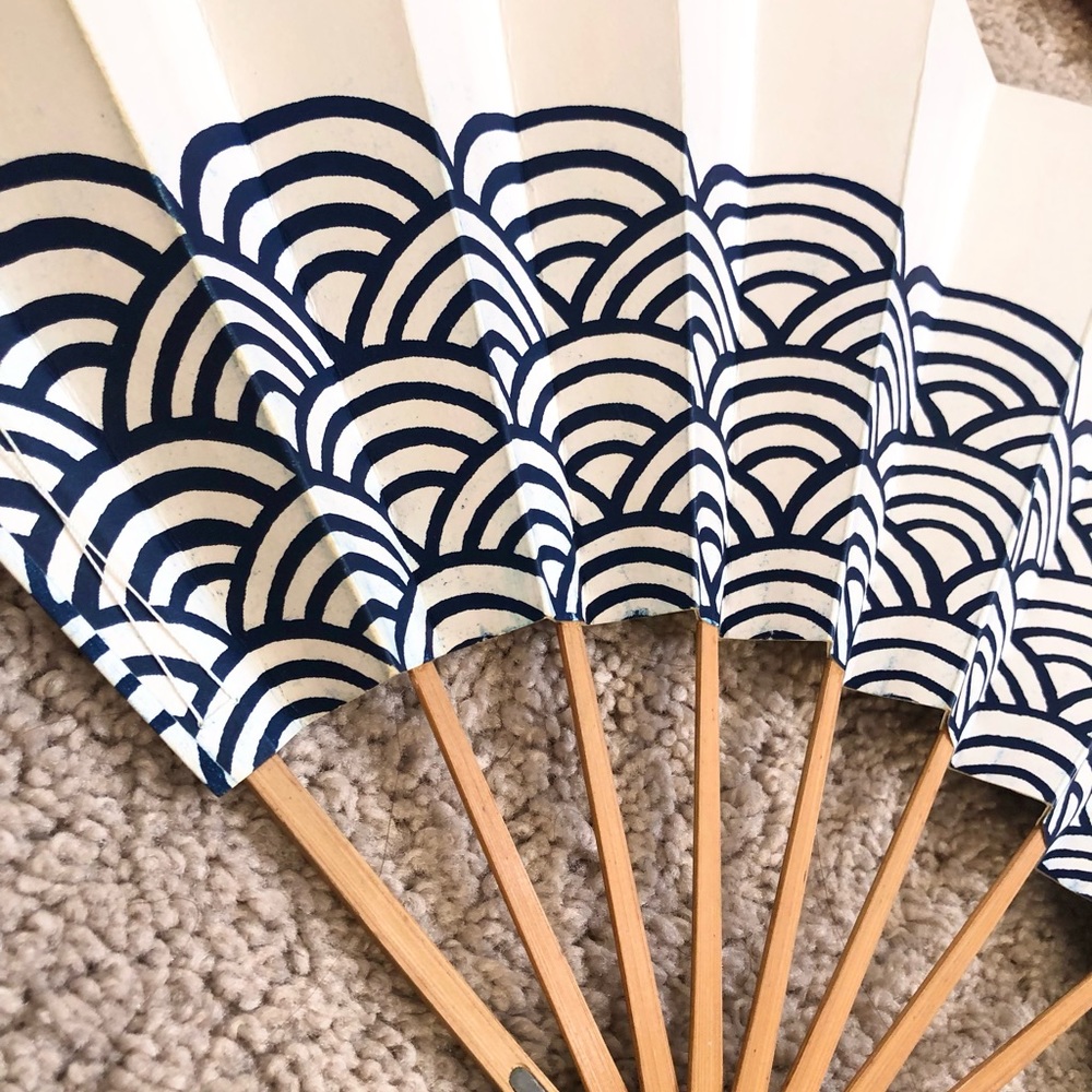 Japanese Fans - Picture 2 of 7